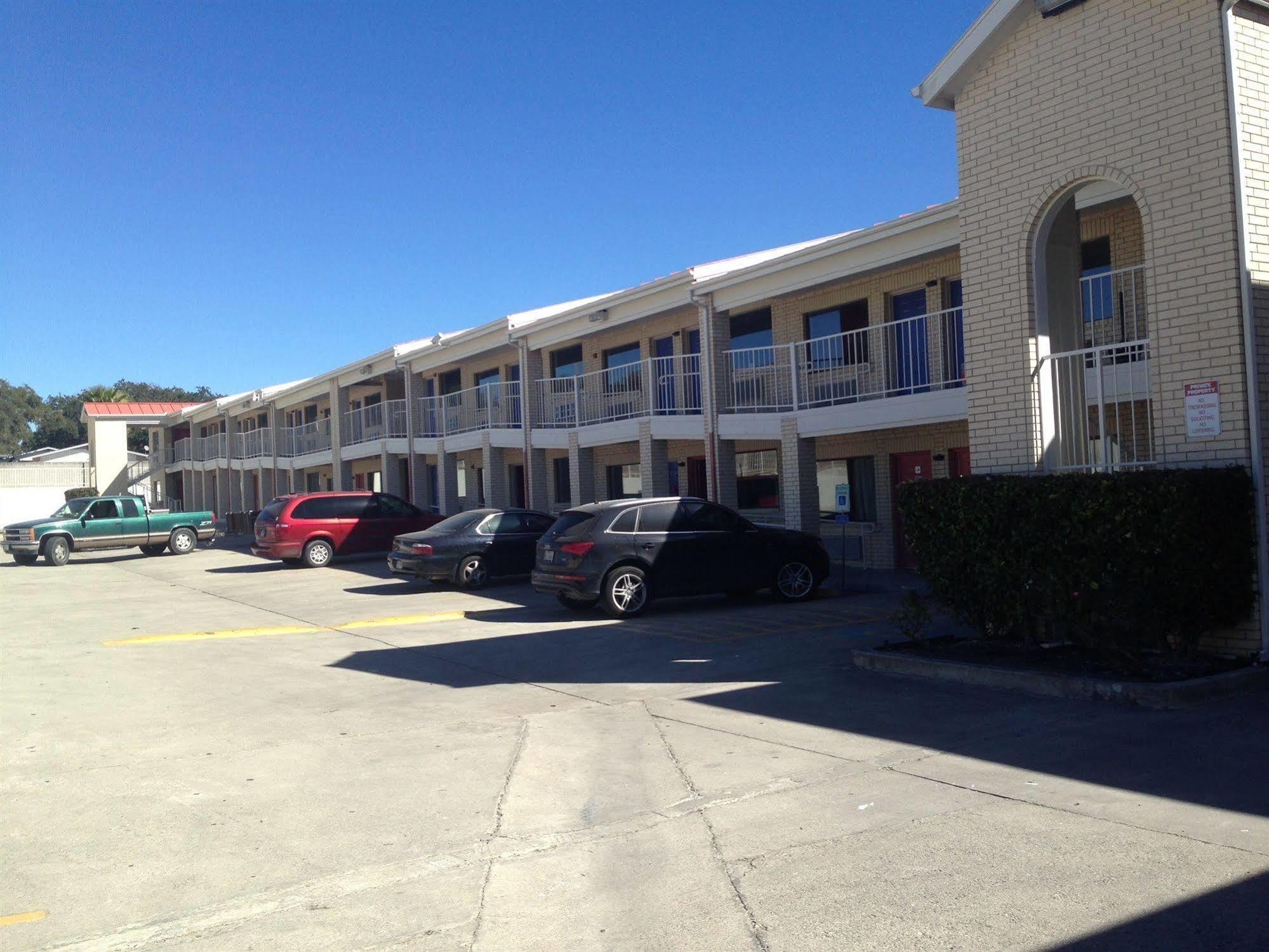 Motel 6-San Antonio, TX - Fiesta Trails Esterno foto